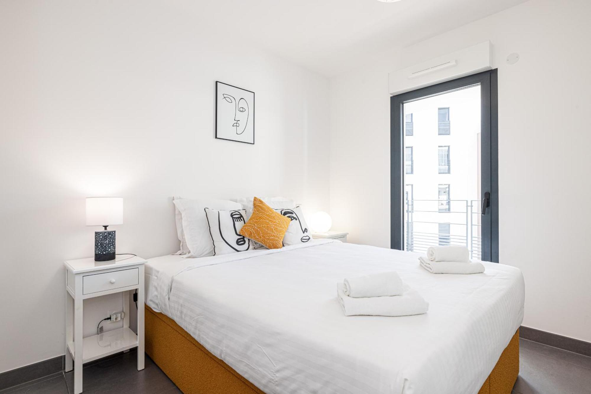 Queen Riviera : Climatisation, Parking, Terrasse Menton Exterior foto